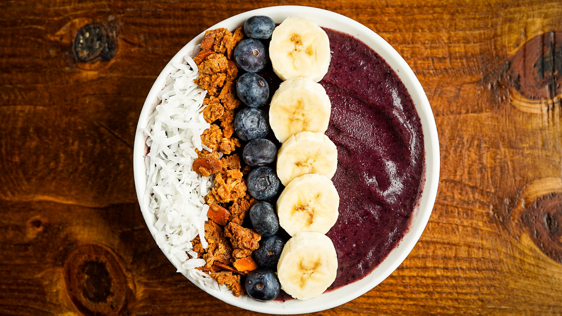 Açaí Bowls Explained: Ingredients, Benefits, and Why They’re Trending